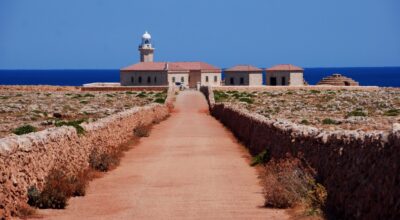 Aprovecha el buen tiempo en Menorca: ¡Descubre la Isla en bicicleta con Velos Joan!